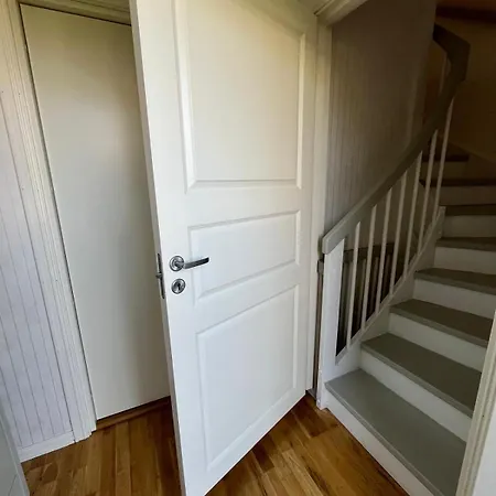- Skjaerhalden, Storesand Apartman